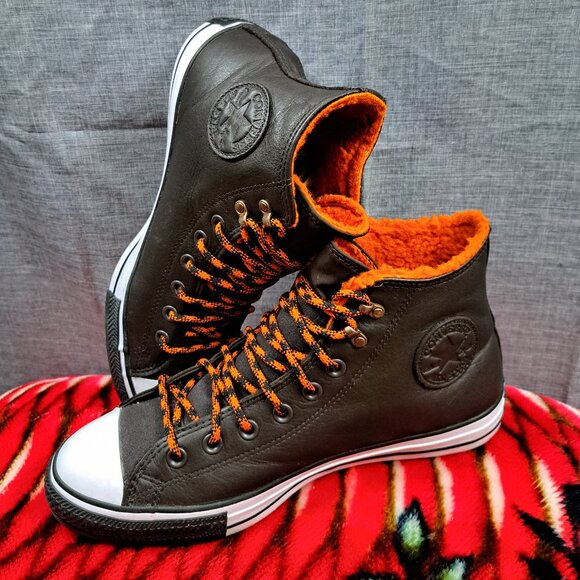 %Size 8.5 Men / 10.5 Women Converse All Star Mountain Club / A 39 main image 8